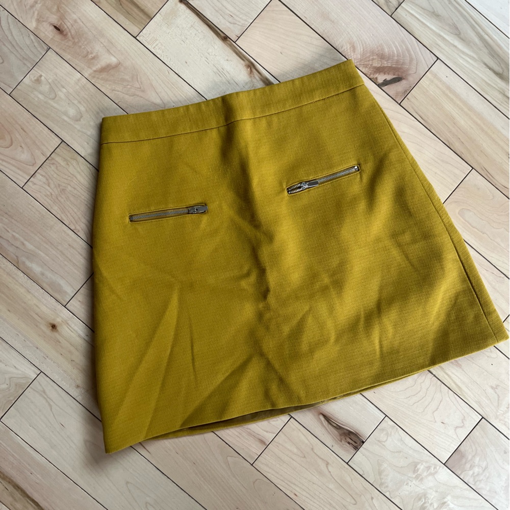 Mustard Y2K Zara Skirt US S
